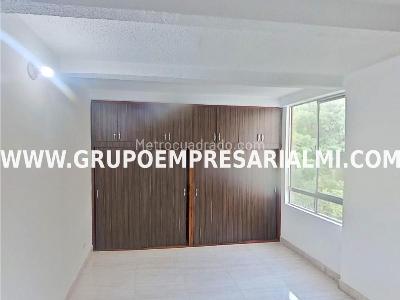 Apartamento de 3 alcobas en venta en La Gabriela, Bello, 66 m² · foto 7 de 20
