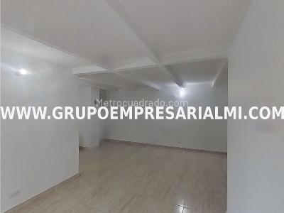 Apartamento de 3 alcobas en venta en Madera, Bello, 66 m² · foto 3 de 14