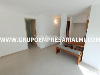 Apartamento de 2 alcobas en arriendo en El Poblado, Medellín, 54 m² · foto 2 de 20