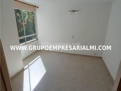 Apartamento de 2 alcobas en arriendo en El Poblado, Medellín, 54 m² · foto 14 de 20