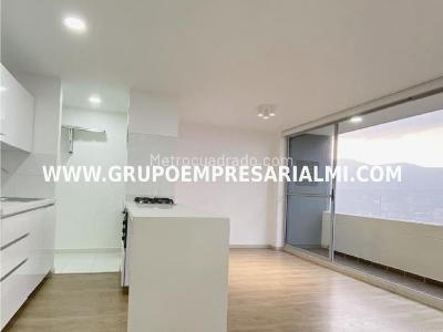 Apartamento de 2 alcobas en venta en Las Lomitas, Sabaneta, 57 m² · foto 2 de 13