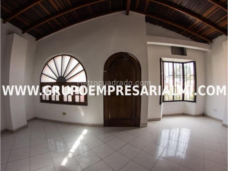 2BR House for Rent in Prado Centro, Medellín - 2