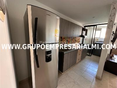 Apartamento de 3 alcobas en arriendo en Villa Carlota, Medellín, 78 m² · foto 5 de 19