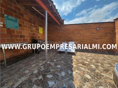 Apartamento de 2 alcobas en venta en Calle Del Banco, Sabaneta, 53 m² · foto 6 de 6