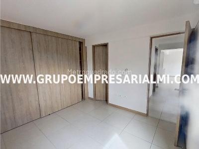 Apartamento de 3 alcobas en venta en Santa Ana, Bello, 71 m² · foto 8 de 20