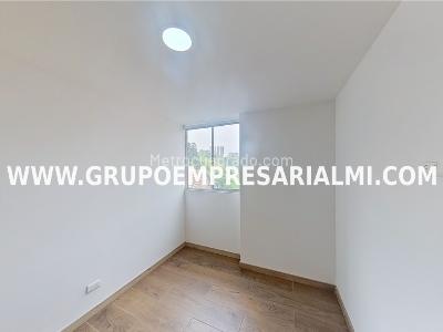 Apartamento en venta en Viviendas Del Sur, Itagüí · foto 11 de 14