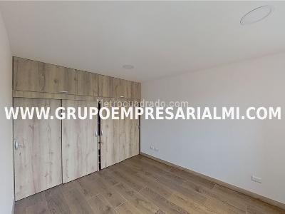 Apartamento en venta en Viviendas Del Sur, Itagüí · foto 4 de 14