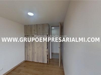Apartamento en venta en Viviendas Del Sur, Itagüí · foto 5 de 14