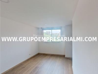 Apartamento en venta en Viviendas Del Sur, Itagüí · foto 9 de 14