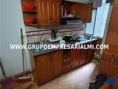 Apartamento en venta en Centro De La Ciudad, Medellín · foto 7 de 19