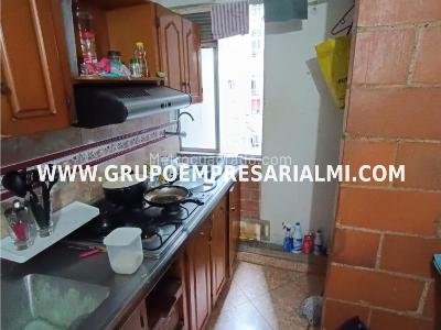 Apartamento en venta en Centro De La Ciudad, Medellín · foto 8 de 19