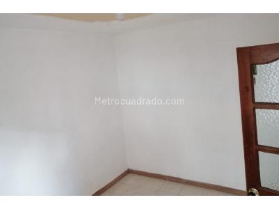 Casa de 5 alcobas en venta en Los Danubios, Medellín, 186 m² · foto 4 de 6