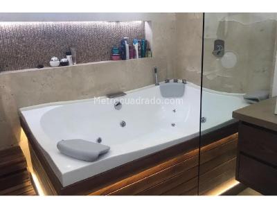 Casa de 5 alcobas en venta en El Chocho, Envigado, 464 m² · foto 17 de 20