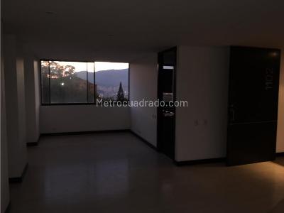 Apartamento en arriendo en San Lucas, Medellín · foto 2 de 18
