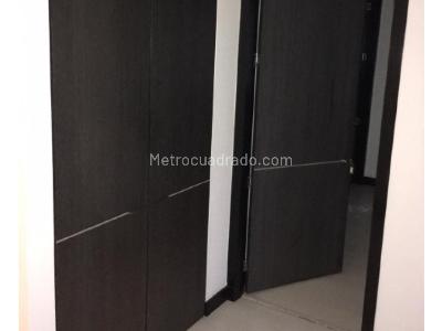 Apartamento en arriendo en San Lucas, Medellín · foto 4 de 18