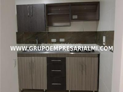 Apartamento en venta en Boston, Medellín · foto 4 de 8