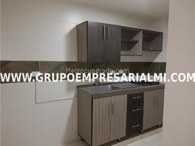 Apartamento en venta en Boston, Medellín · foto 5 de 8
