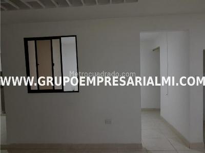 Apartamento en venta en Boston, Medellín · foto 6 de 8