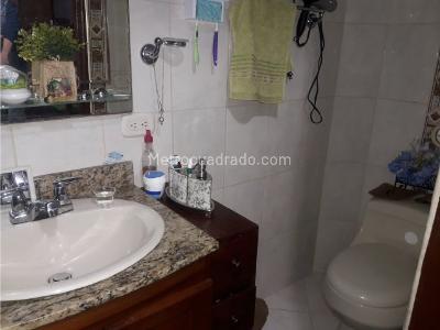 Casa de 4 alcobas en venta en Belen Fatima, Medellín, 230 m² · foto 4 de 14
