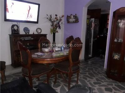 Casa de 4 alcobas en venta en Belen Fatima, Medellín, 230 m² · foto 6 de 14