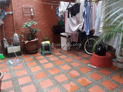 Casa de 4 alcobas en venta en Belen Fatima, Medellín, 230 m² · foto 12 de 14