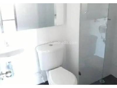 Apartamento de 3 alcobas en venta en Niquia, Bello, 70 m² · foto 2 de 13