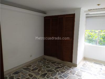 Apartamento en venta en El Poblado, Medellín · foto 9 de 14