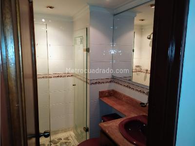 Apartamento en venta en El Poblado, Medellín · foto 11 de 14