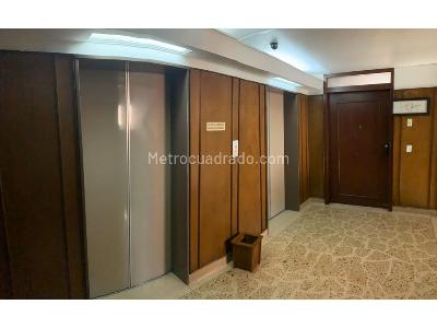 Apartamento en venta en Centro De La Ciudad, Medellín · foto 2 de 15