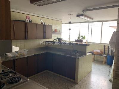 Apartamento en venta en Centro De La Ciudad, Medellín · foto 11 de 15
