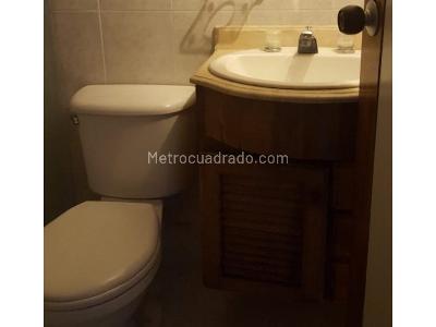Casa de 3 alcobas en venta en Loma Del Indio, Medellín, 120 m² · foto 5 de 20