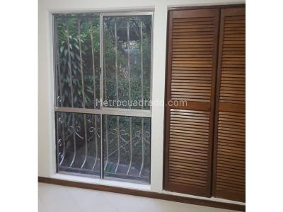 Casa de 3 alcobas en venta en Loma Del Indio, Medellín, 120 m² · foto 16 de 20