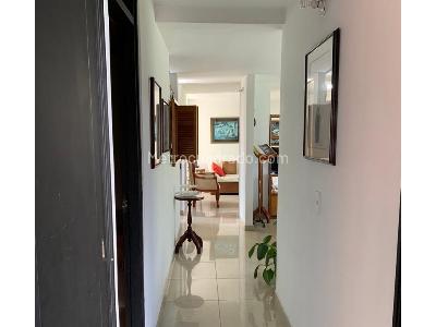Apartamento de 4 alcobas en venta en El Poblado, Medellín, 122 m² · foto 5 de 20