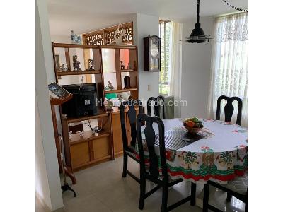Apartamento de 4 alcobas en venta en El Poblado, Medellín, 122 m² · foto 10 de 20