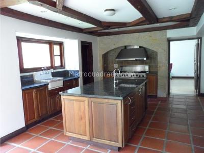 Casa de 5 alcobas en venta en El Poblado, Medellín, 792 m² · foto 6 de 20