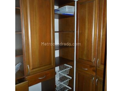 Casa de 5 alcobas en venta en El Poblado, Medellín, 792 m² · foto 11 de 20