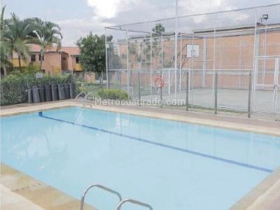 Casa de 5 alcobas en venta en Suramerica, Itagüí, 310 m² · foto 15 de 15