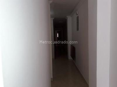 Apartamento en arriendo en El Velodromo, Medellín · foto 5 de 20