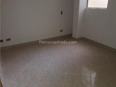 Apartamento en arriendo en El Velodromo, Medellín · foto 14 de 20