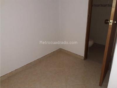 Apartamento en arriendo en El Velodromo, Medellín · foto 17 de 20