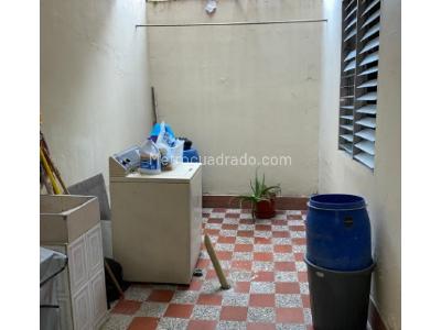 Casa de 5 alcobas en venta en Niquia, Bello, 168 m² · foto 4 de 9