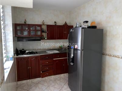 Casa de 5 alcobas en venta en Niquia, Bello, 168 m² · foto 7 de 9