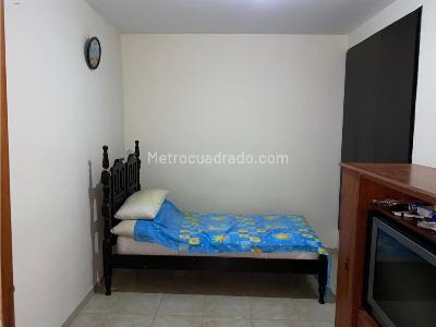 Casa de 5 alcobas en venta en Niquia, Bello, 168 m² · foto 8 de 9