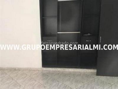 Casa de 4 alcobas en venta en Florida Nueva, Medellín, 120 m² · foto 6 de 9