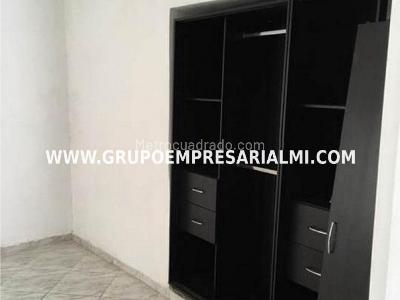 Casa de 4 alcobas en venta en Florida Nueva, Medellín, 120 m² · foto 7 de 9