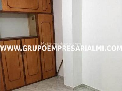 Casa de 4 alcobas en venta en Florida Nueva, Medellín, 120 m² · foto 9 de 9