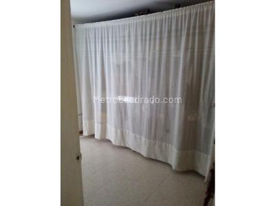 Casa de 5 alcobas en venta en Belen Malibu, Medellín, 230 m² · foto 9 de 20