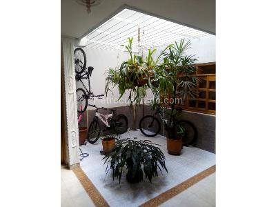 Casa de 5 alcobas en venta en Belen Malibu, Medellín, 230 m² · foto 11 de 20