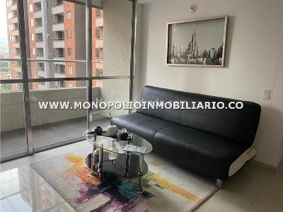 Apartamento de 3 alcobas en arriendo en Los Colores, Medellín, 68 m² · foto 2 de 11