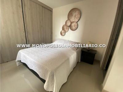 Apartamento de 3 alcobas en arriendo en Los Colores, Medellín, 68 m² · foto 4 de 11